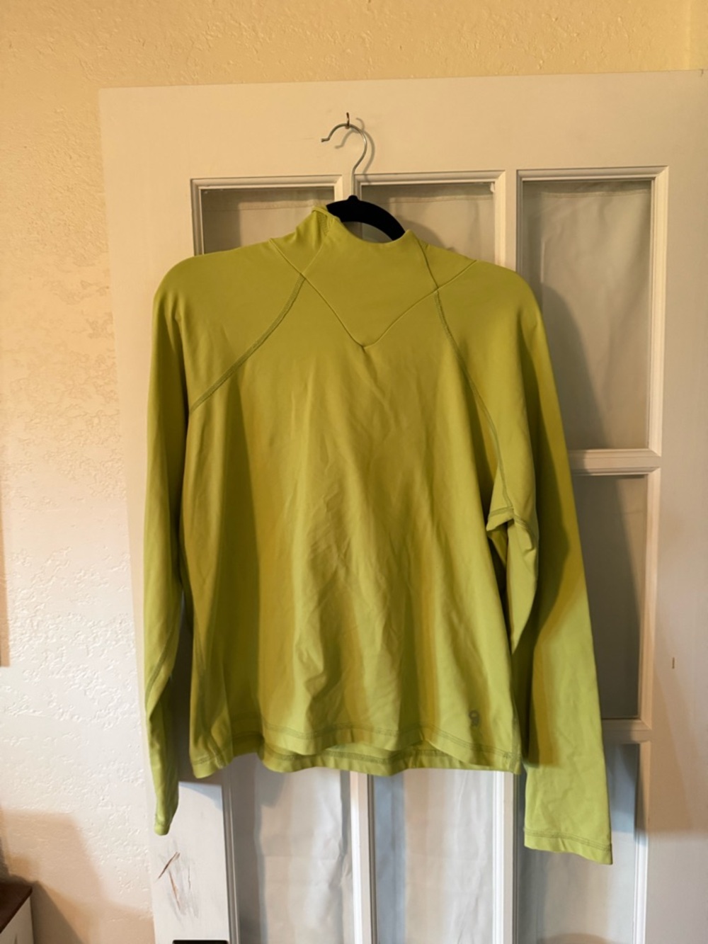 Mountain Hardwear Women's Lime Green Pullover Sweatshirt